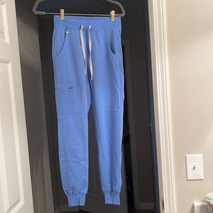 Figs Zamora Joggers ceil blue